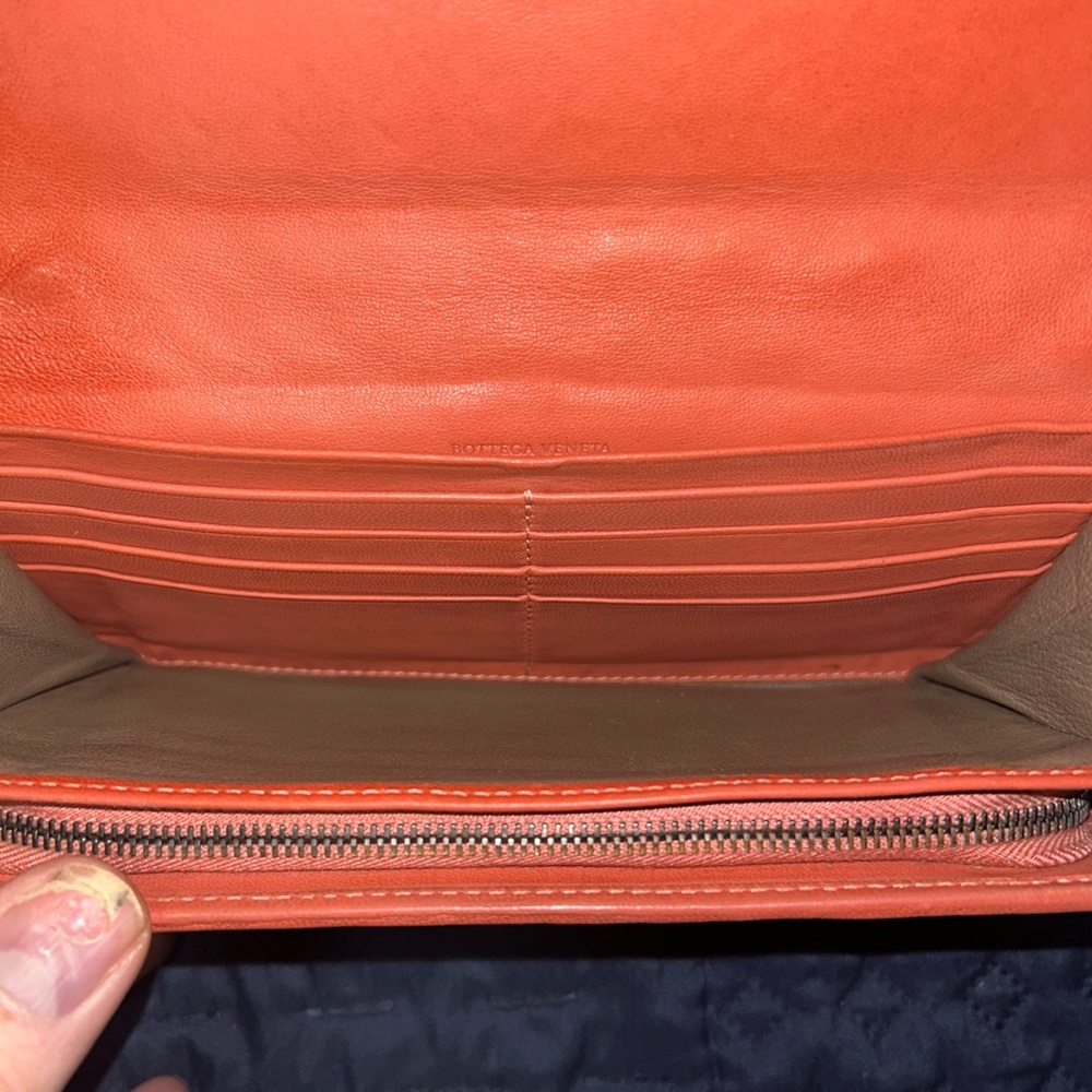 Bottega Veneta intrecciato long flap wallet - Picture 3 of 8